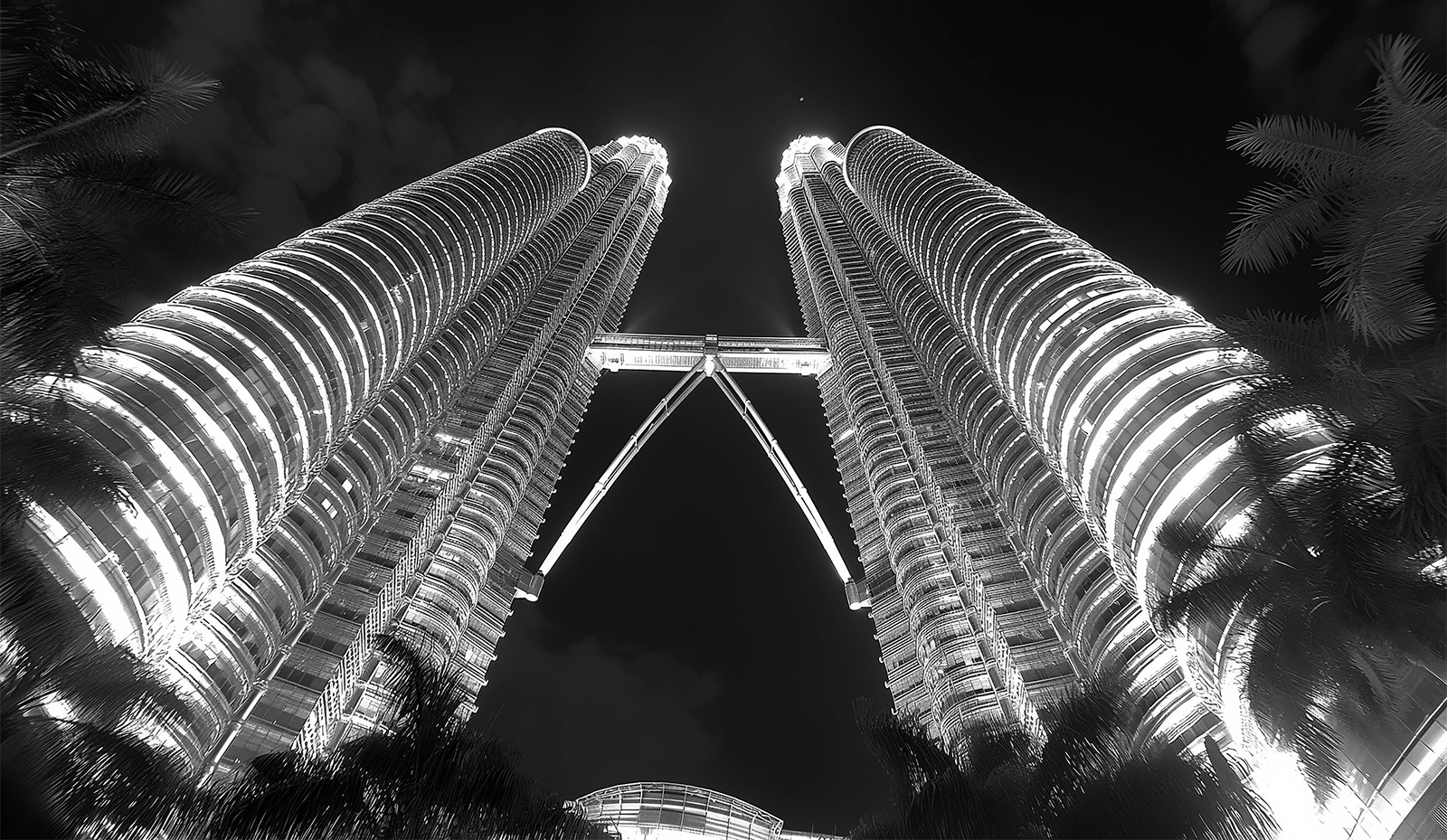 How to Book a Premium Escort in Kuala Lumpur Safely